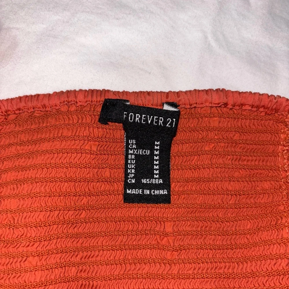 Forever 21 Rust Ruched Crop Top - Picture 2 of 5